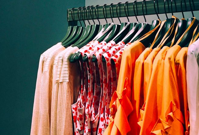 Louer ses vêtements : bonne ou mauvaise idée ?