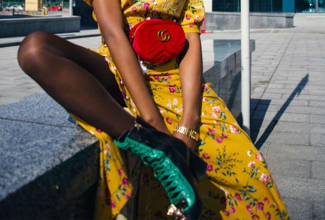 Comment pimper sa tenue avec un sac banane ?