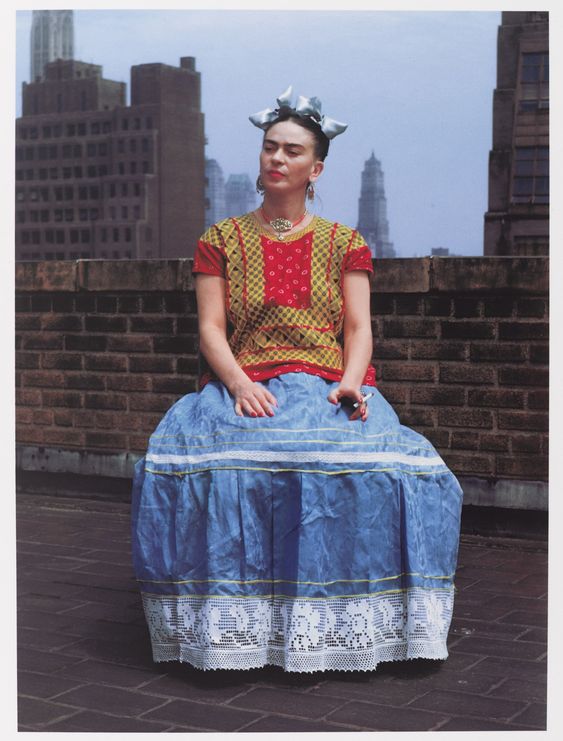 Costume de tuhana Frida Kahlo