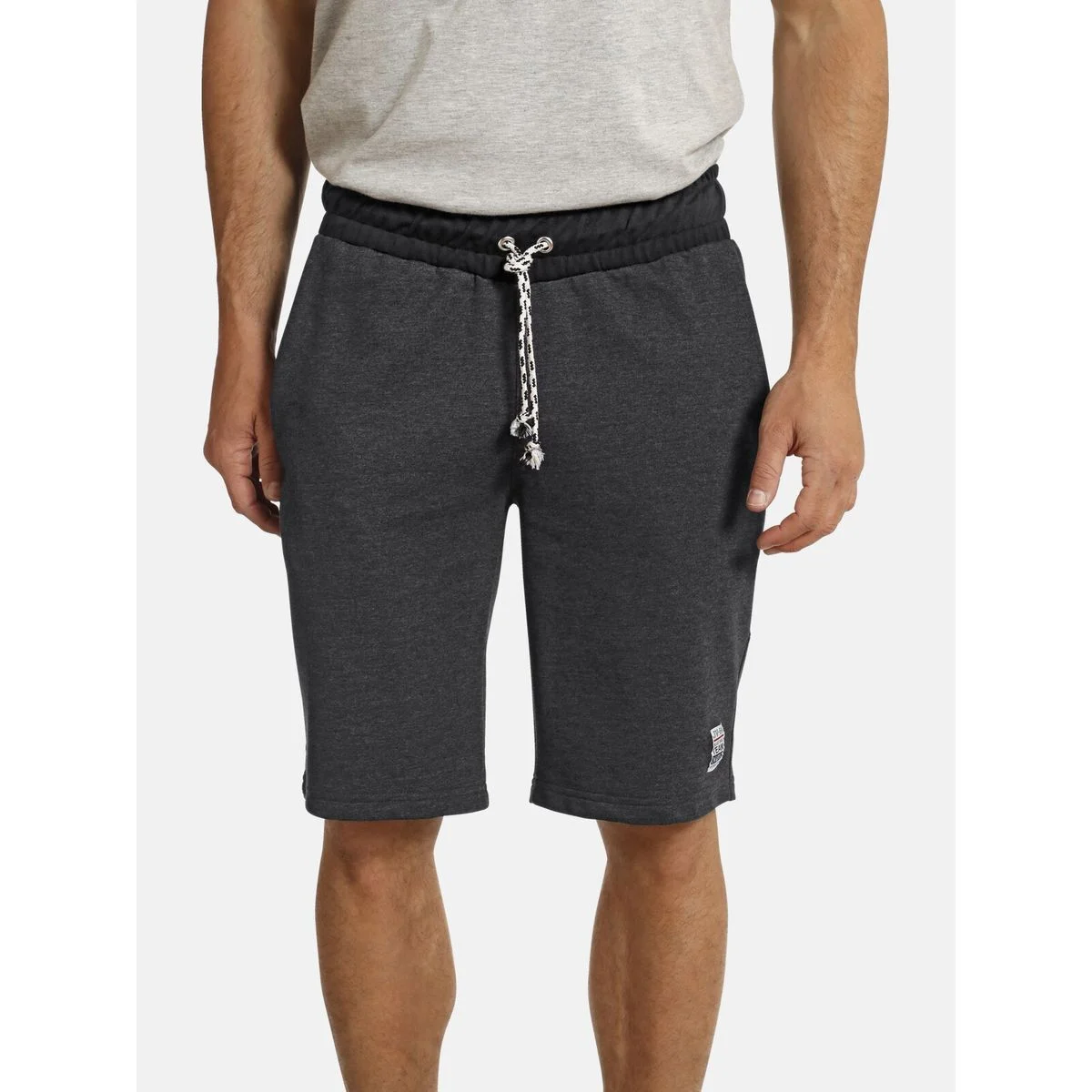 kurze graue Shorts von La Redoute