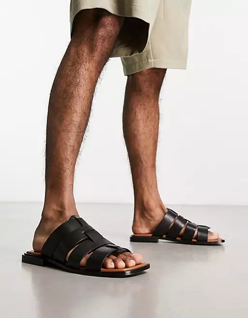 Sandales plates décontractées de la marque Sani