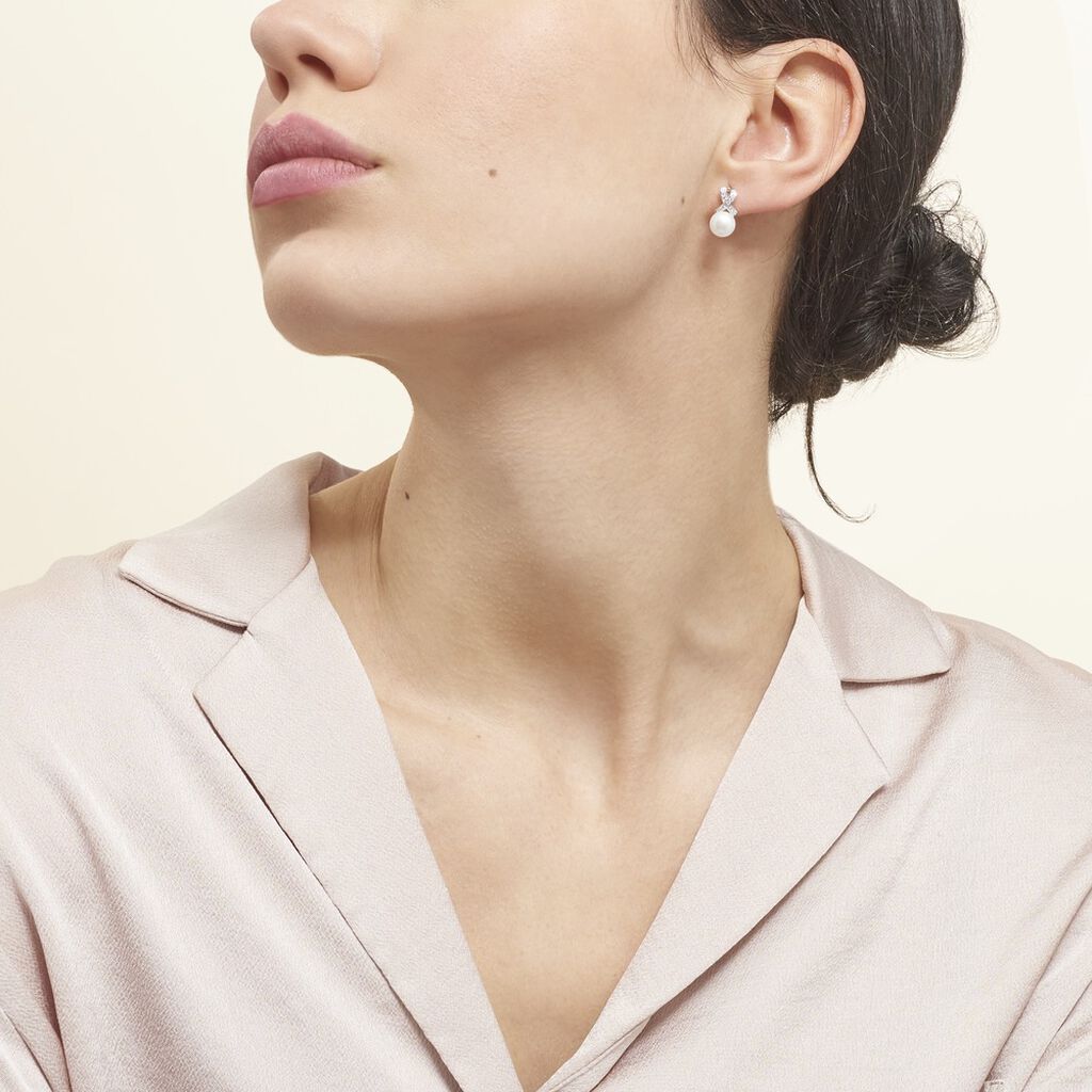 Boucles d'oreilles en argent pour femme discrètes