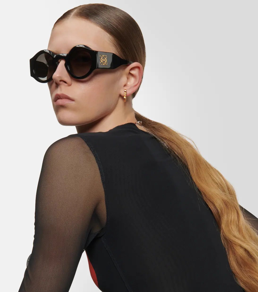 Lunettes de soleil rondes noires Anagram Loewe