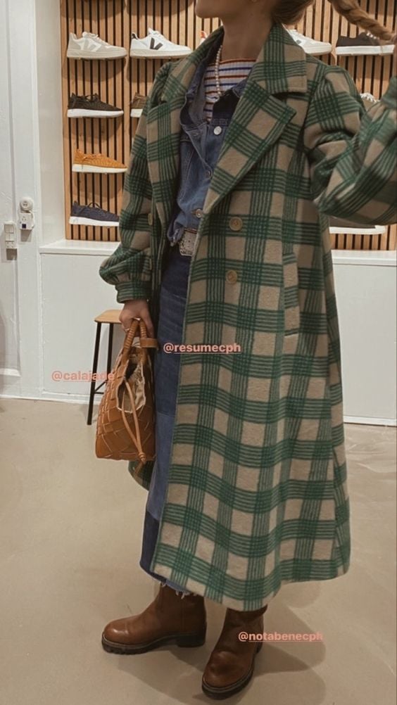 Long coat with check pattern