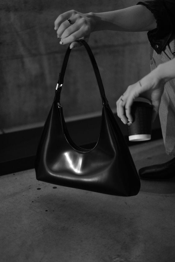 Sac hobo cuir noir