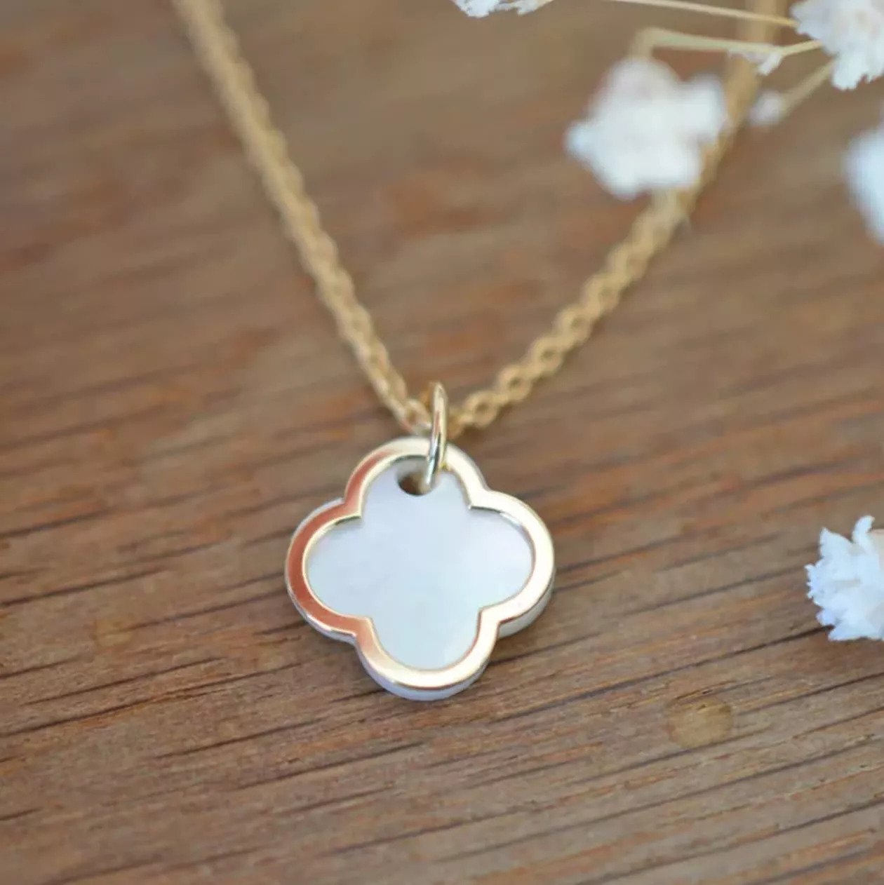 MODALOVA quel bijou pour une future maman collier