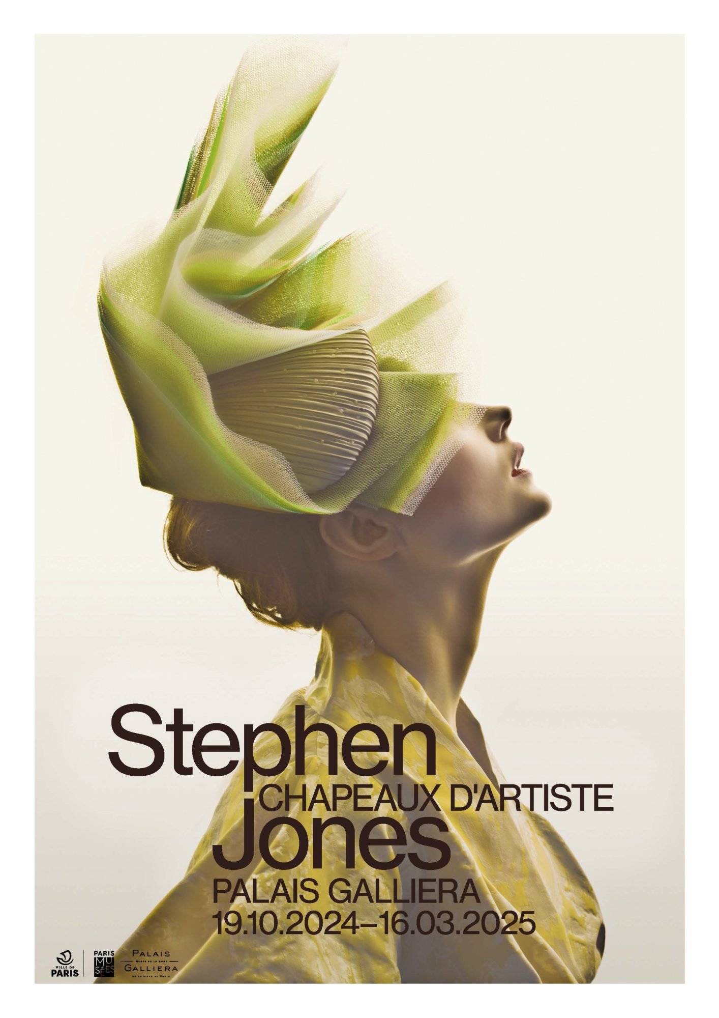 affiche expo stephen jones chapeaux d artiste