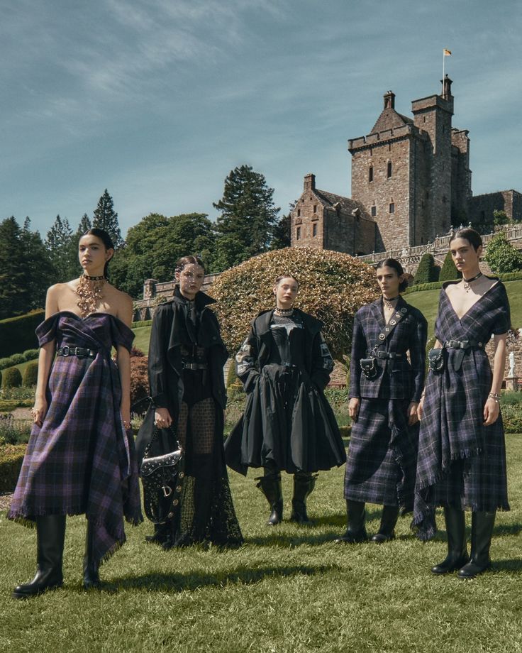 Looks défilé croisière 2025 Dior in Scotland documentaire