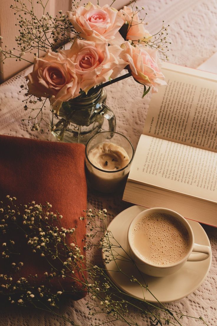 MODALOVA bloomcore zwischen floralem romantik und nostalgischer leichtigkeit coffee flowers