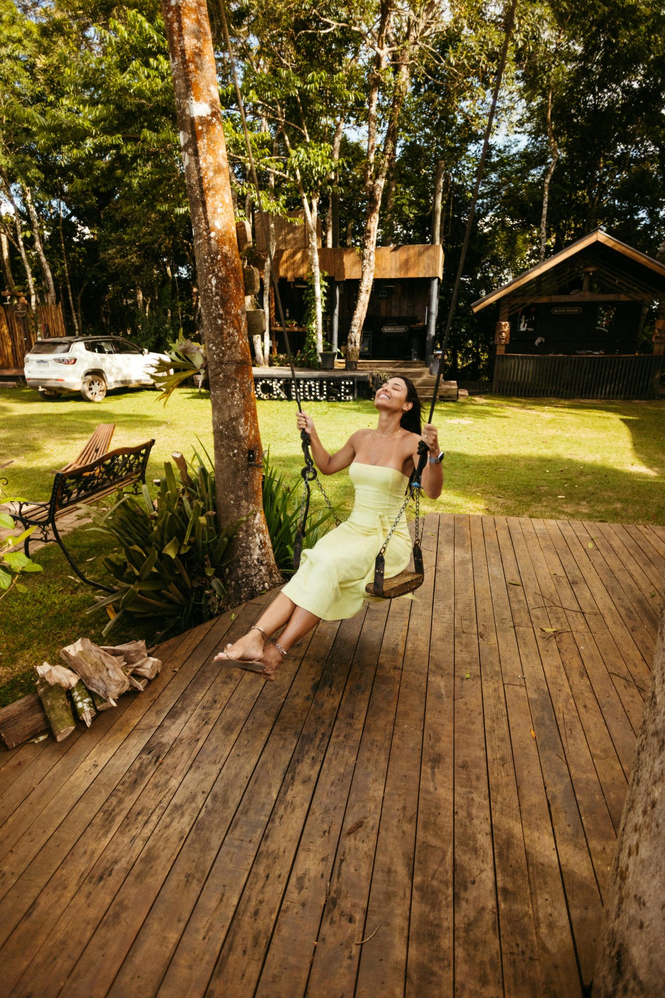 Unsichtbarer Komfort Wenn Technologie zum Stilmittel wird Die neuen Codes der Luxushotellerie Digitalitaet trifft auf Lebenskunst Modalova