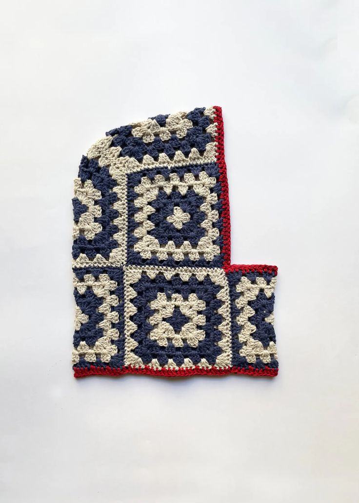 DIY Häkelbalaclava mit Granny Square