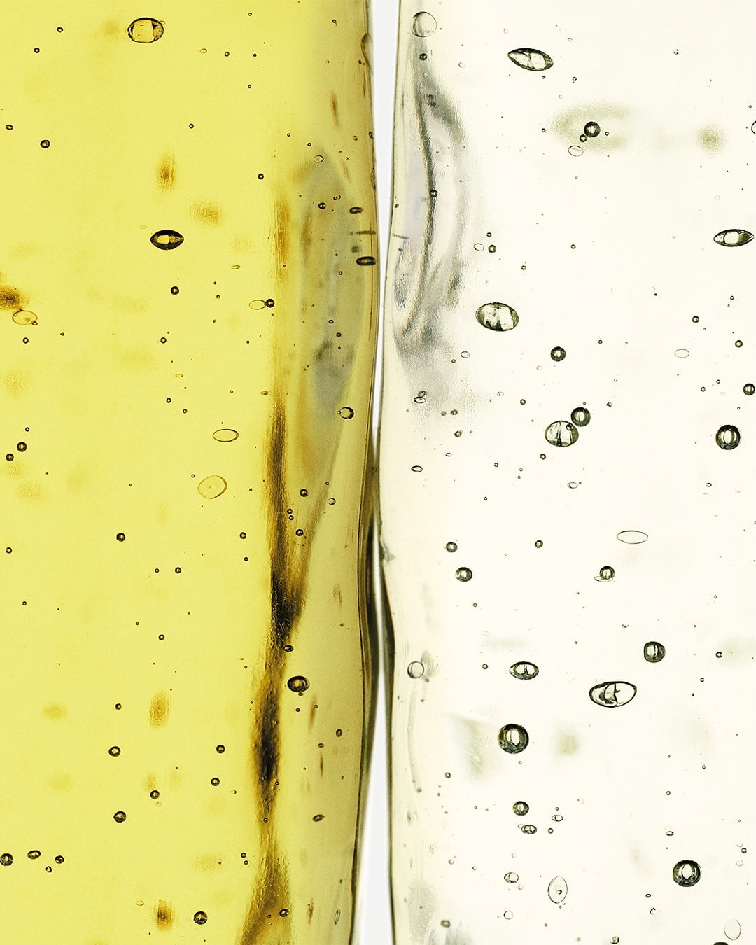 Das kreative Handwerk der Crafted Collection LOEWE Parfums 8 Flacons en verre soufflé de la Crafted Collection LOEWE Perfumes