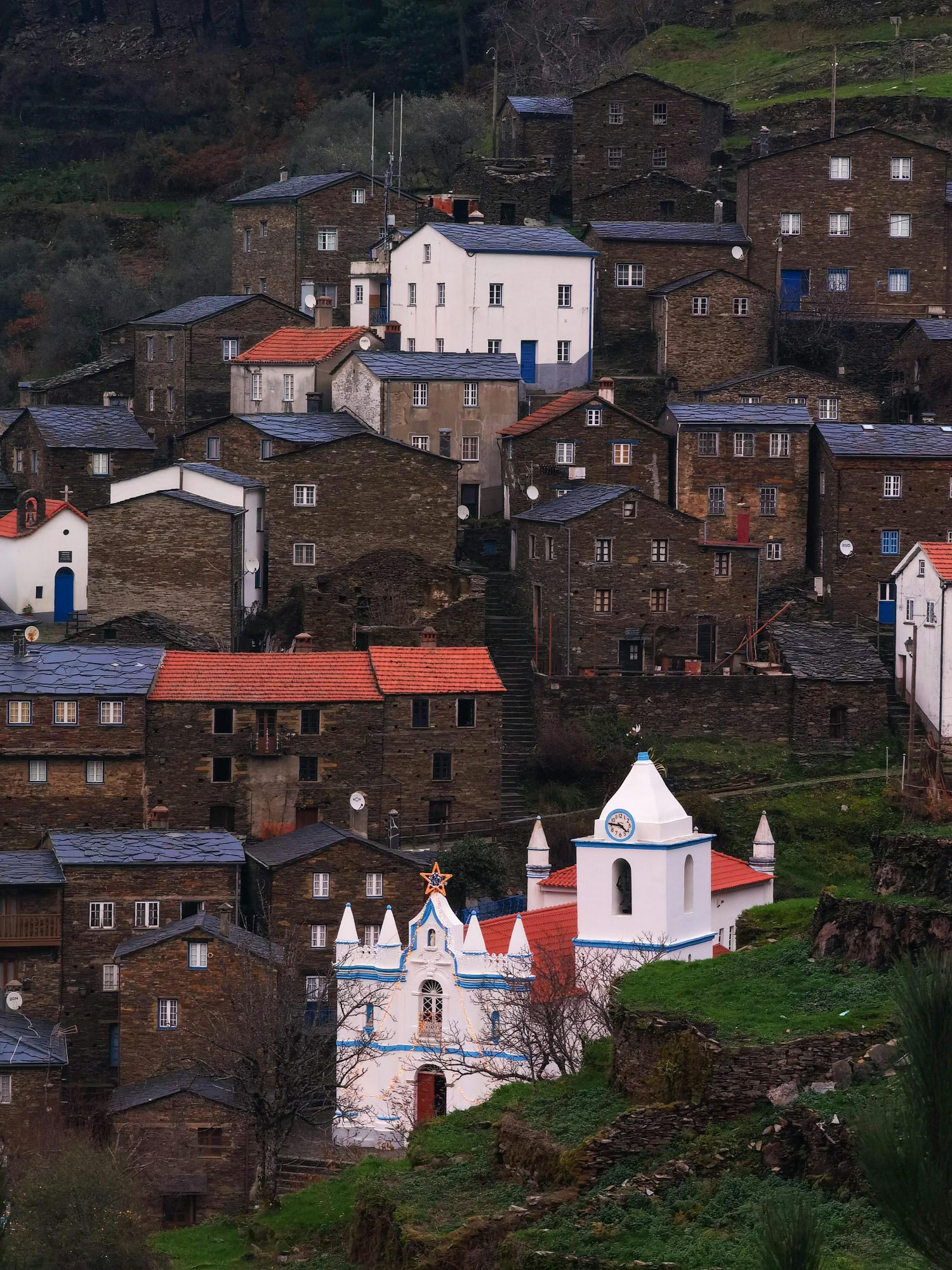 Diese geheimen Orte, an denen der Luxus inkognito reist 2 LAlentejo Portugal — lelegance du temps long Ces lieux secrets ou le luxe voyage incognito Modalova