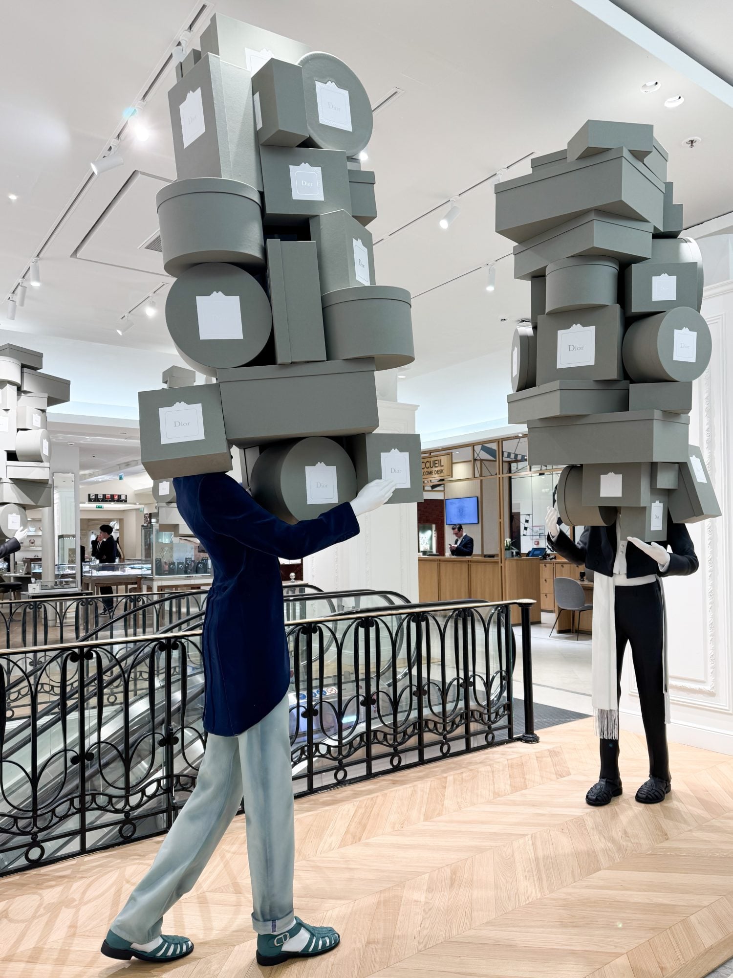 Letzte Tage, um den Dior Pop-up im Bon Marché zu entdecken 4 Pop-up Dior Jonathan Anderson Sommer 2026 Bon Marché Foto Pauline PINOT