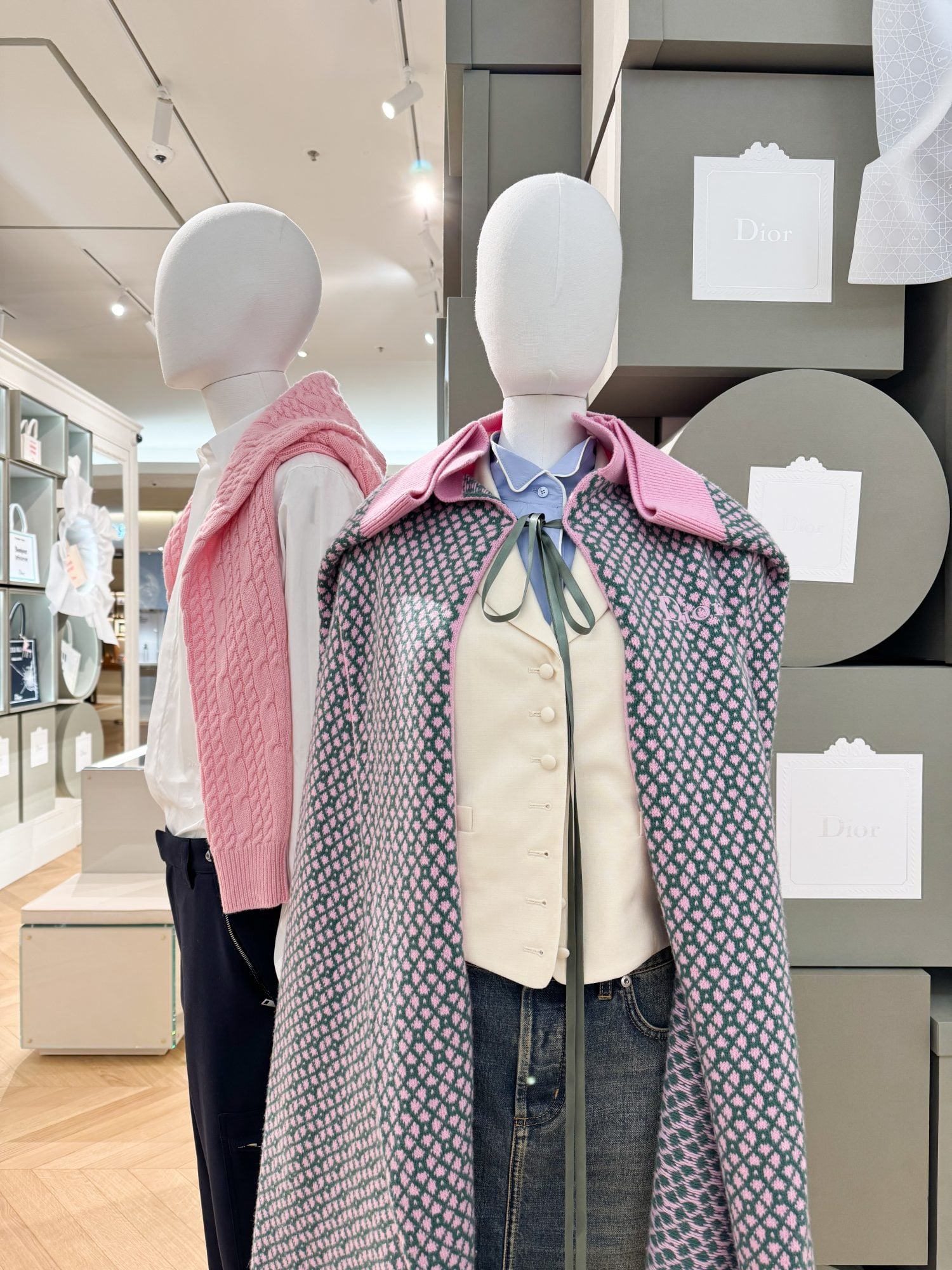 Letzte Tage, um den Dior Pop-up im Bon Marché zu entdecken 6 Kollektion Sommer 2026 Dior Jonathan Anderson Foto Pauline PINOT