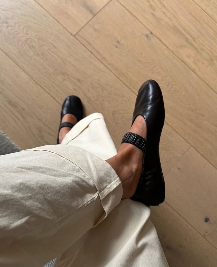 Weiche Leder Ballerinas mit Schnalle
