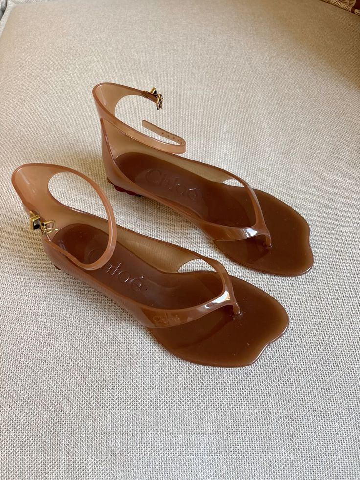Jelly Thong Angle-Strap Sandals Chloe