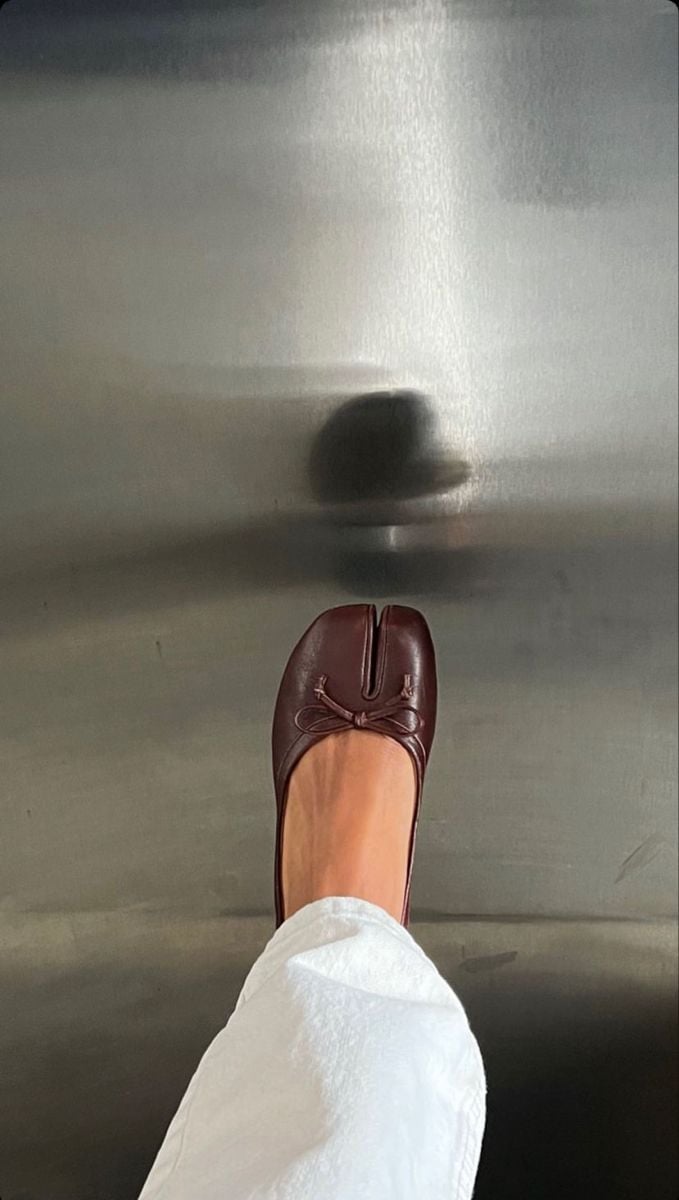 Bordeaux Tabi Ballerinas