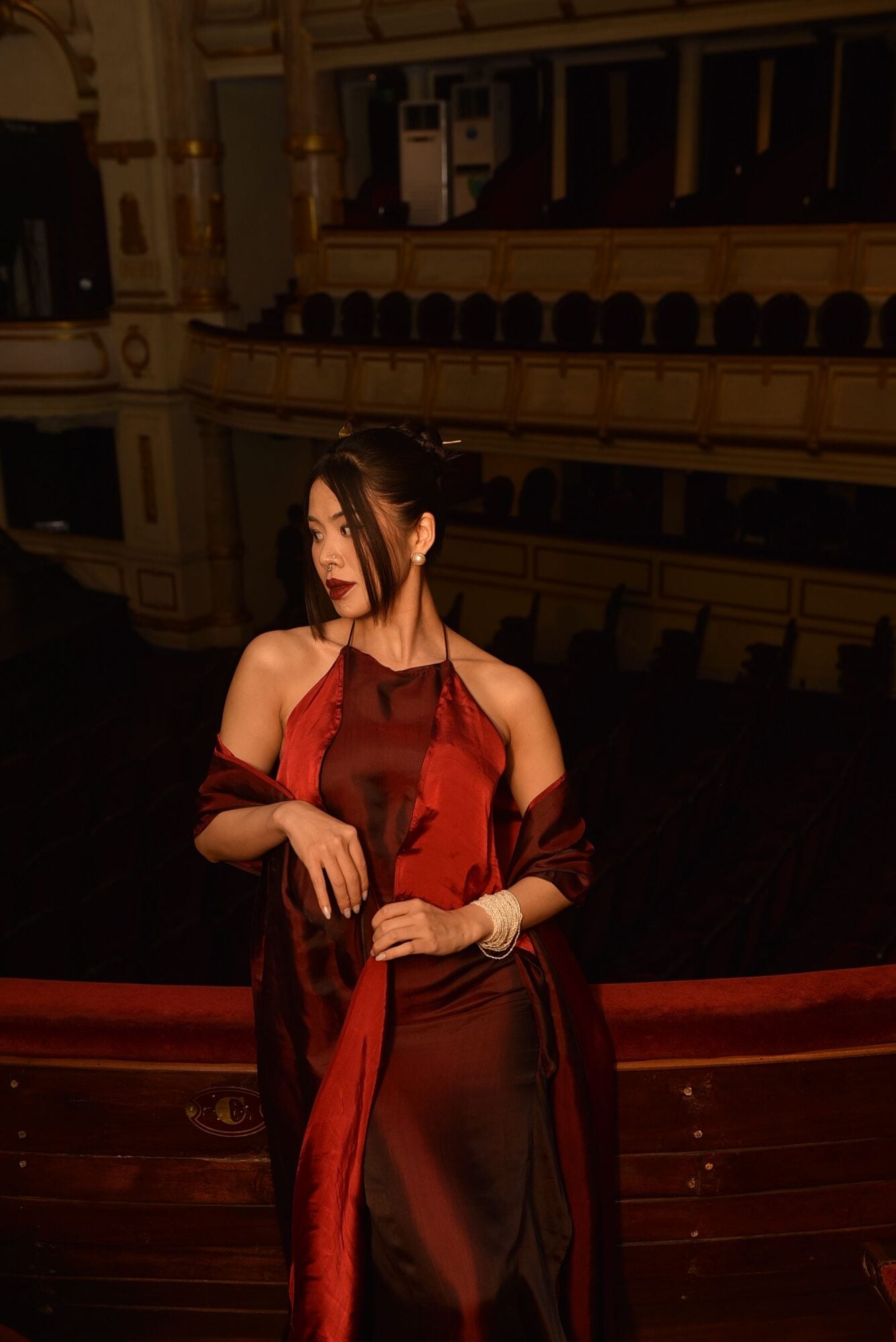 Die perfekte Haut vor dem Abendkleid 2 Quand la peau devient un detail de style La peau parfaite avant la robe du soir Modalova