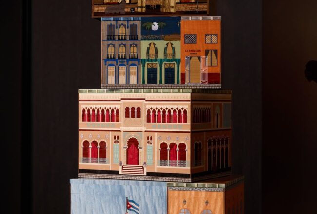 Tabletier de luxe les secrets dun artisanat precieux Modalova