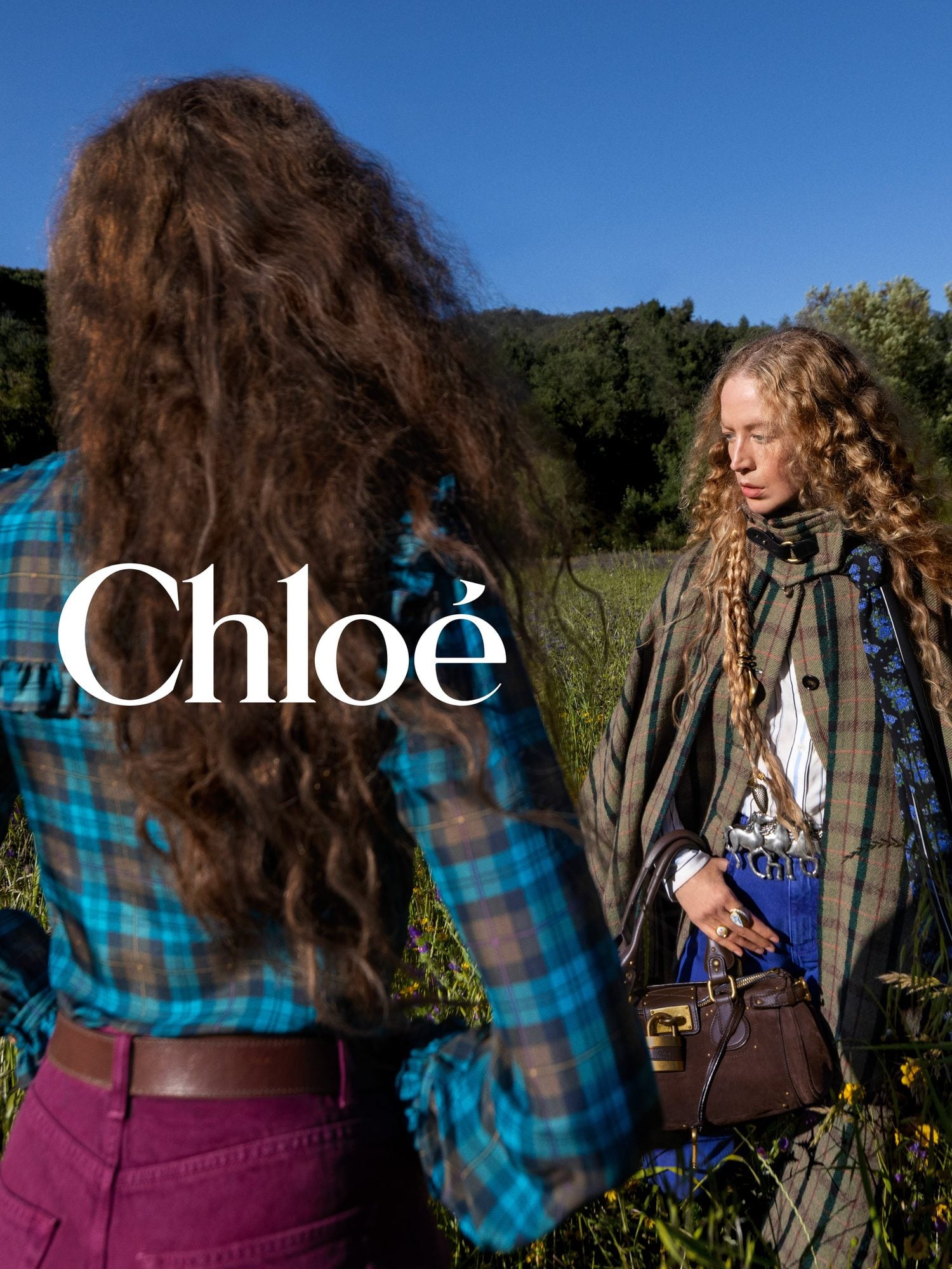 Der Tartan und das Argyle als Signaturmuster diesen Herbst 2 Tartan-Hemd Chloé FW26