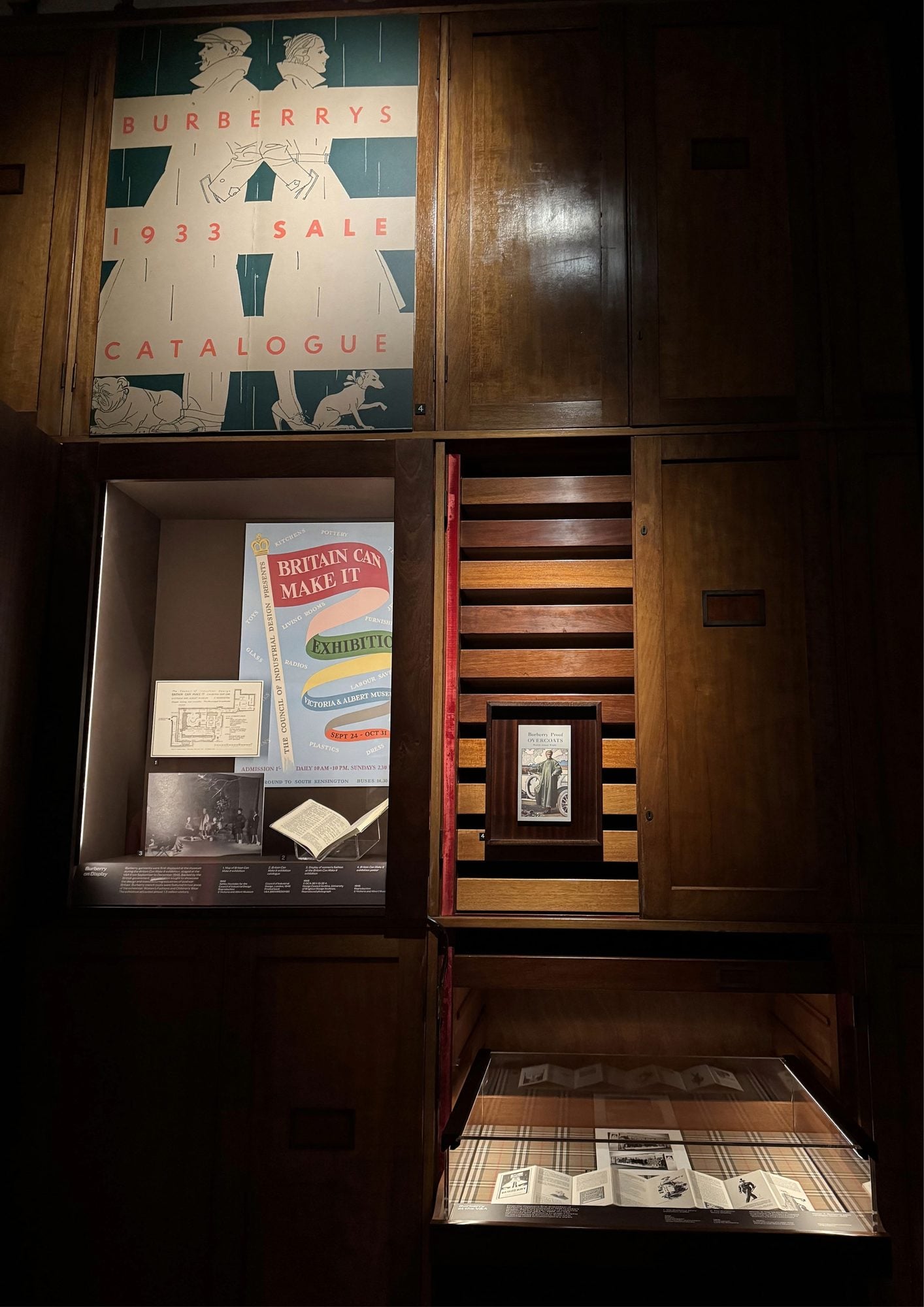 Exposition Burberry Victoria & Albert Museum South Kensington