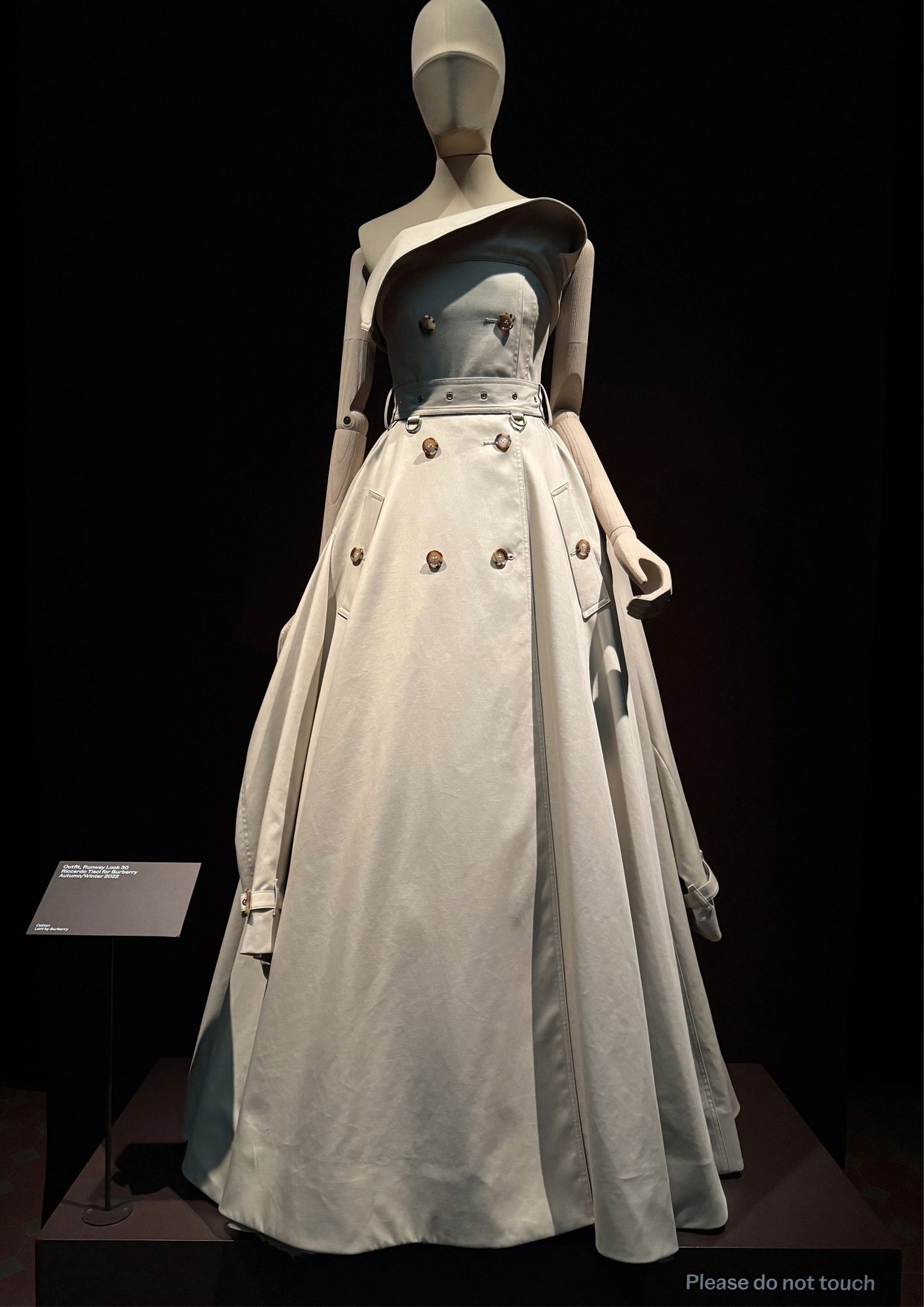 Robe Burberry trench